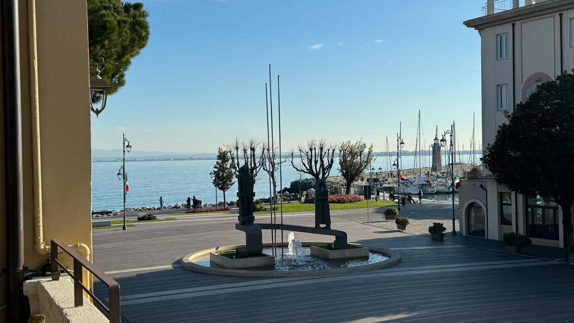 Desenzanoloft Official Partner Marriott Homes & Villas - Palazzo Visconti Luxury Suite Desenzano del Garda 0*,